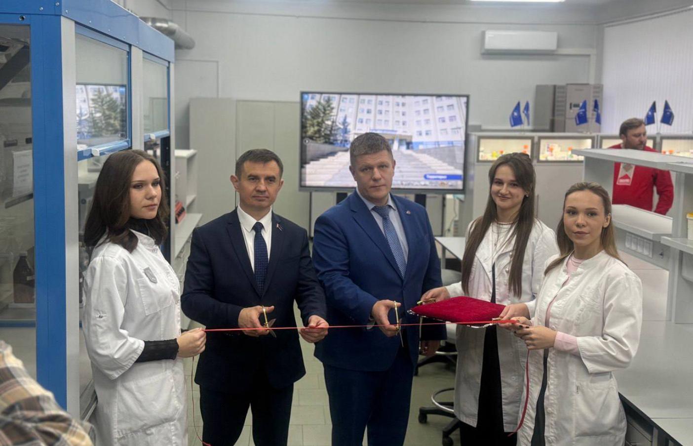 Наука встречает производство: открыта новая эра в фармацевтике 